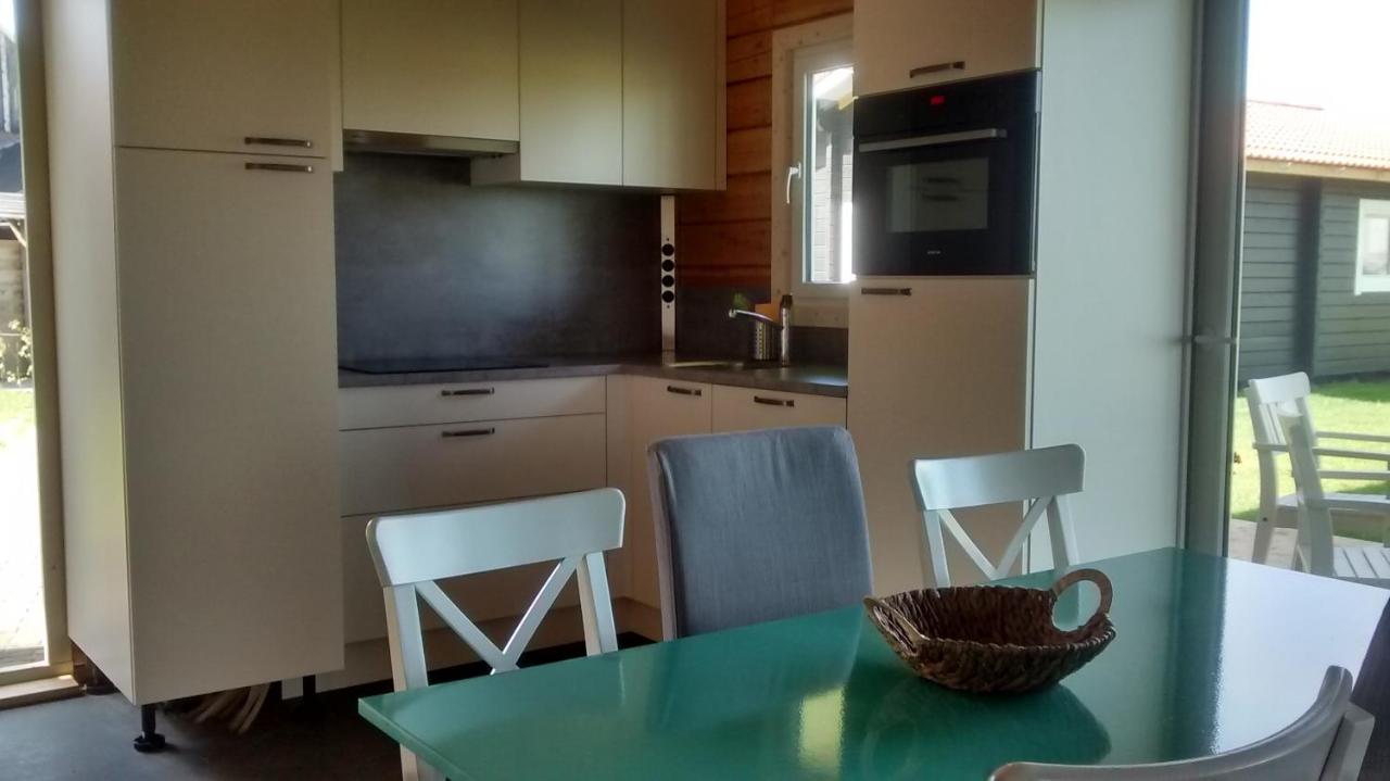Charme Camping Vorrelveen Beilen ภายนอก รูปภาพ
